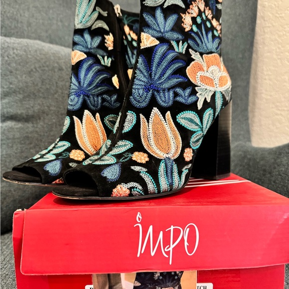 Floral Embroidered Black Ankle Boots - Picture 2 of 7